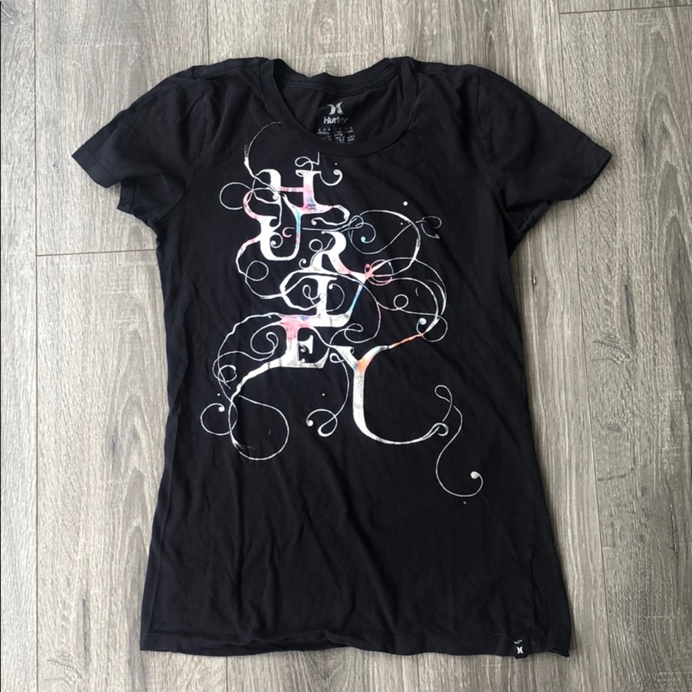 Hurley top